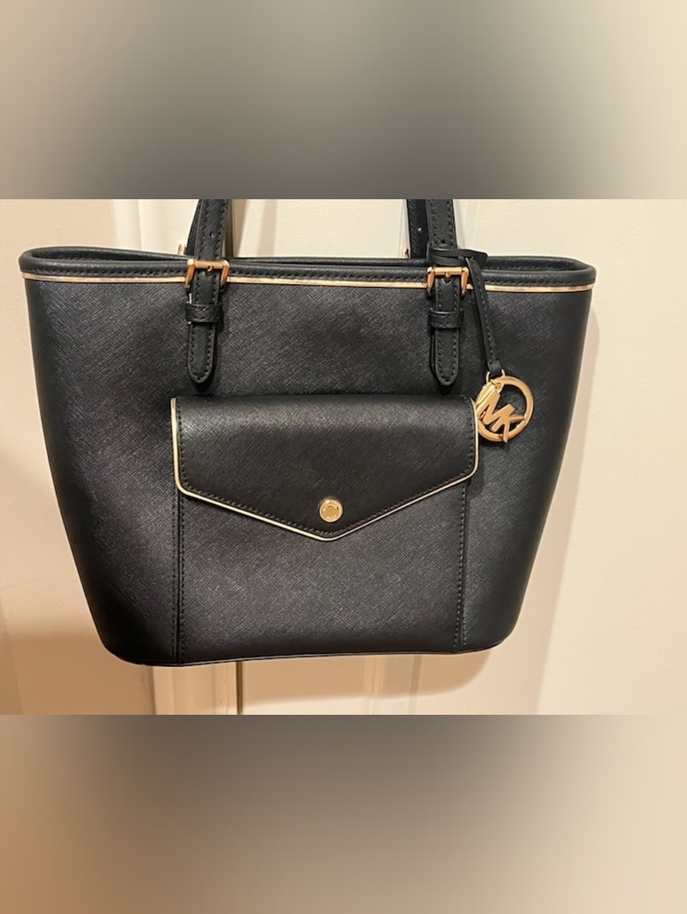 Michael Kors Mercer Saffiano Frame Medium Pocket Tote